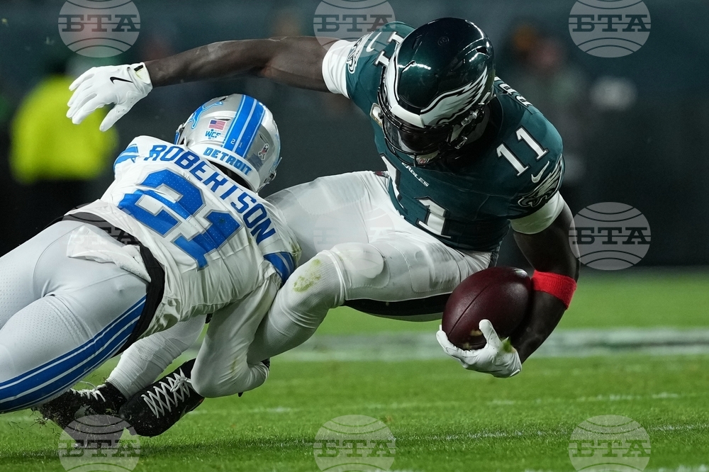 Lions Eagles Football