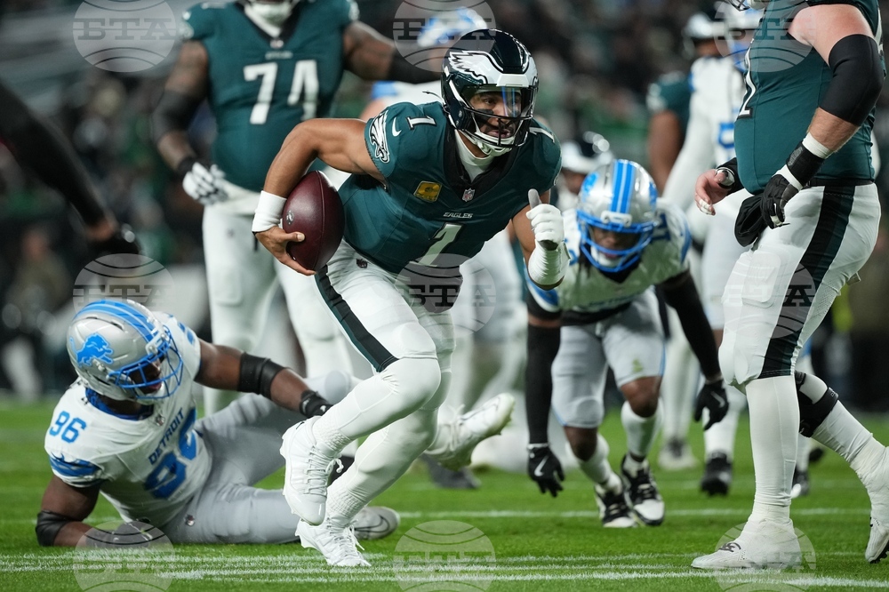 Lions Eagles Football