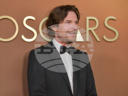 16th Governors Awards - Arrivals