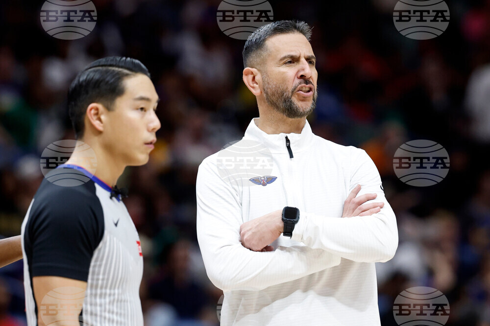 Warriors Pelicans Basketball