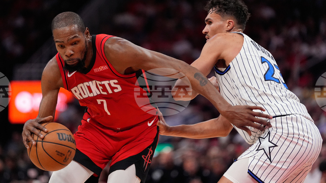 Кевин Дюрант изведе Хюстън до успеха срещу Орландо в НБА