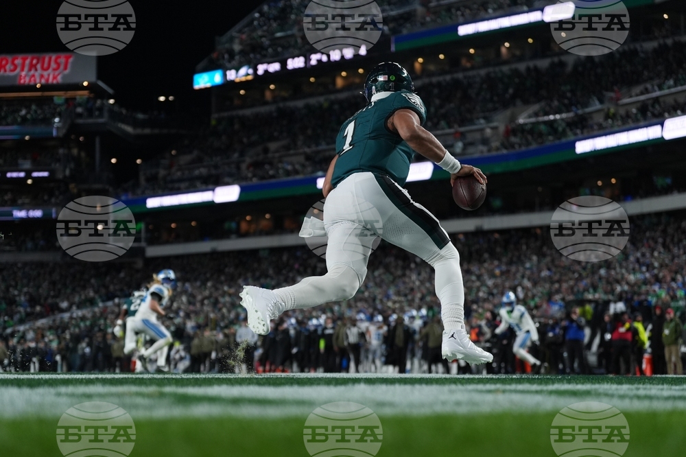 Lions Eagles Football