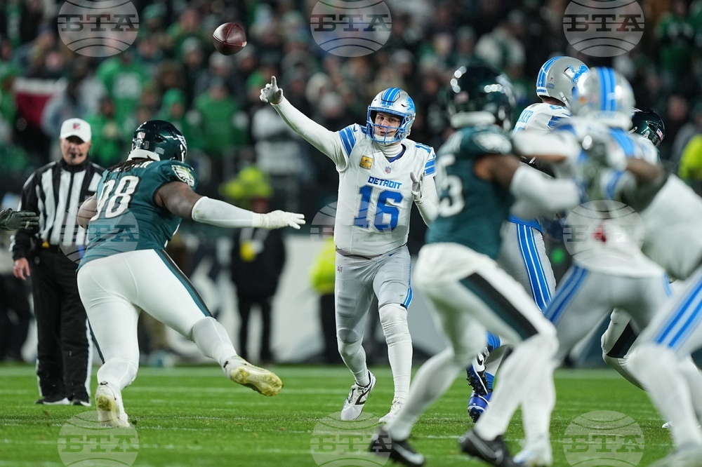 Lions Eagles Football