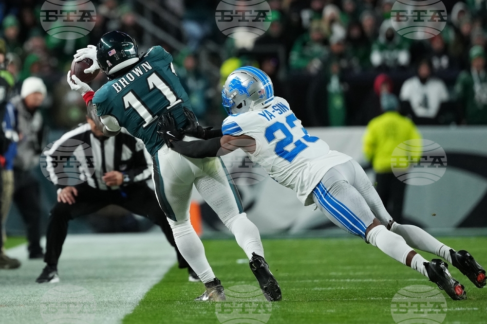 Lions Eagles Football