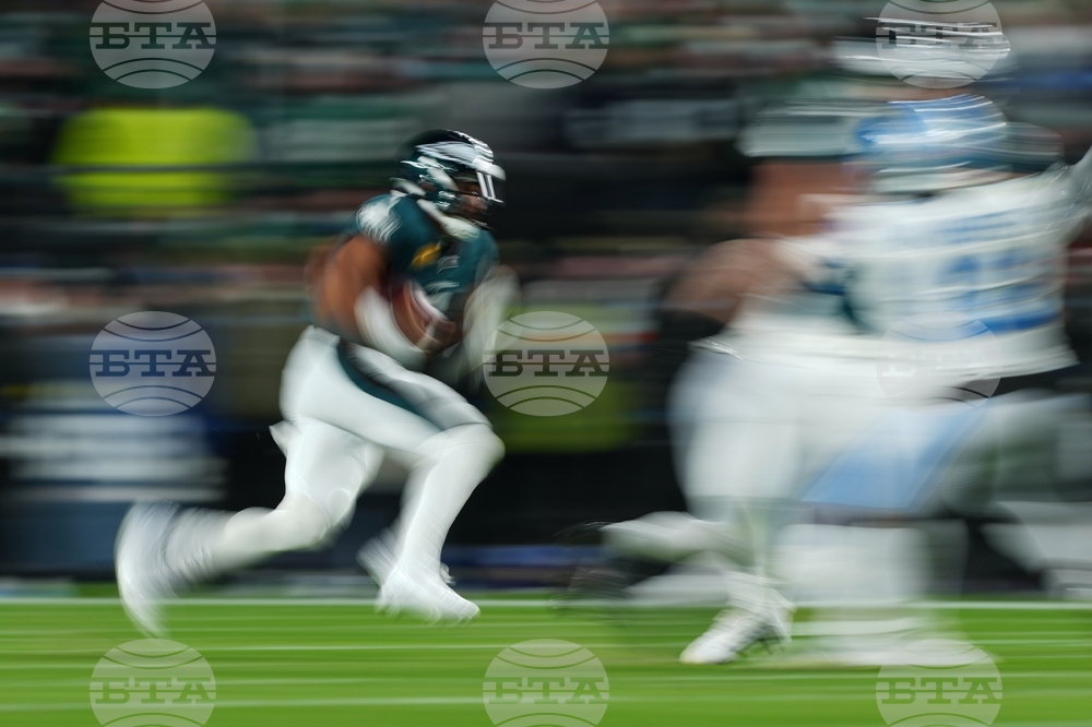 Lions Eagles Football