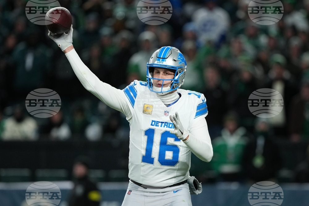 Lions Eagles Football