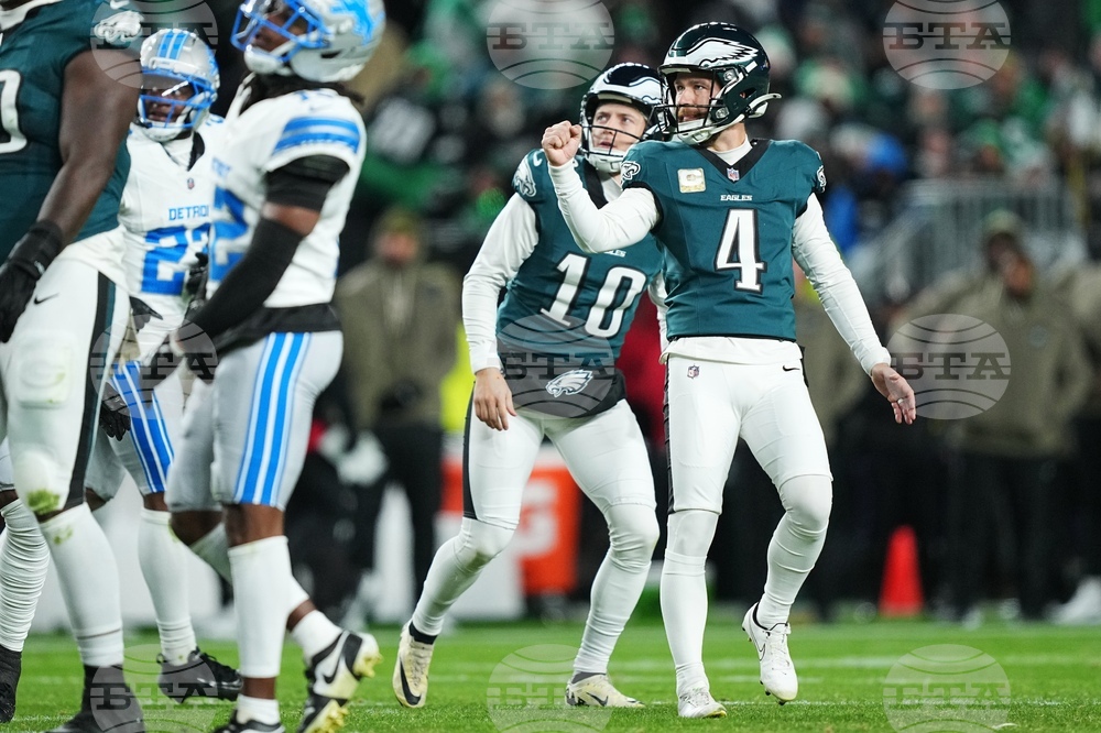 Lions Eagles Football