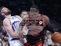 Bulls Jazz Basketball