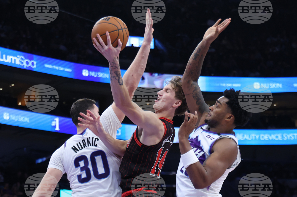 Bulls Jazz Basketball