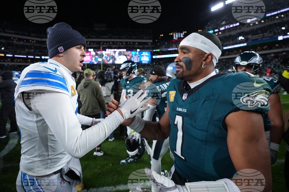 Lions Eagles Football