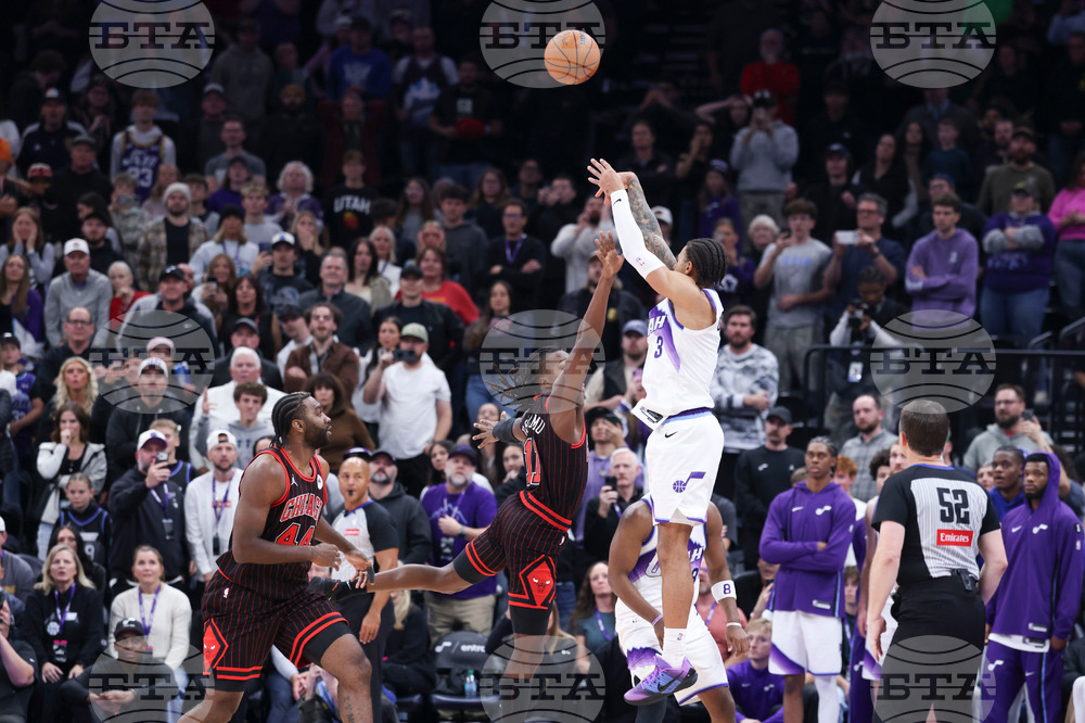 Bulls Jazz Basketball