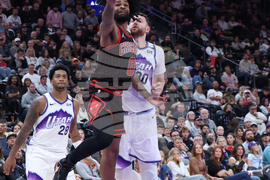 Bulls Jazz Basketball