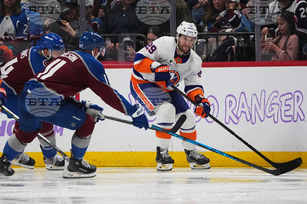 Islanders Avalanche Hockey