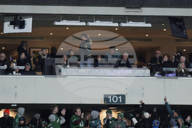 APTOPIX Lions Eagles Football