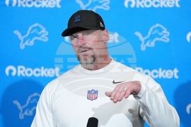 Lions Eagles Football