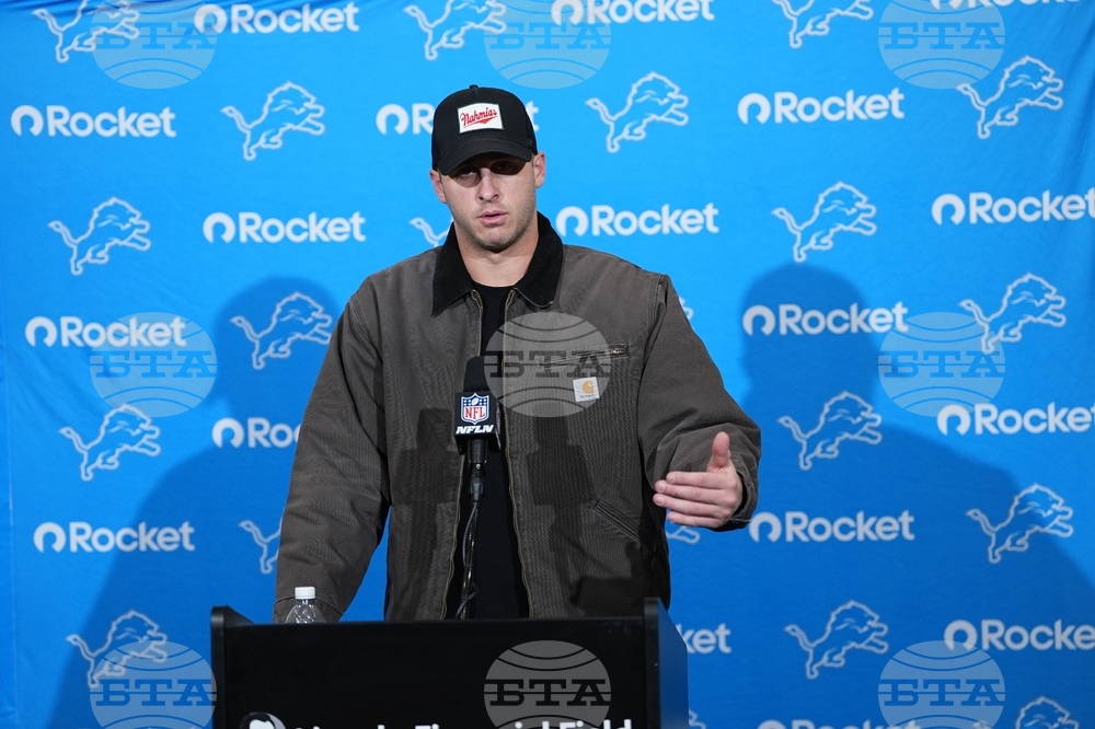 Lions Eagles Football