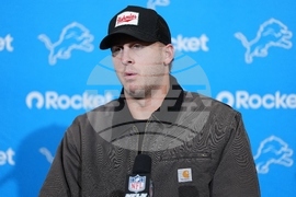 Lions Eagles Football