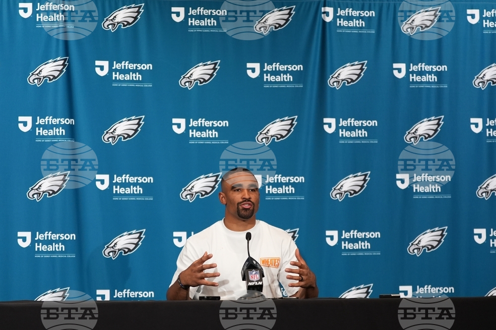 Lions Eagles Football