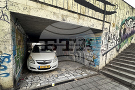 Варна - пешеходен подлез - автомобил