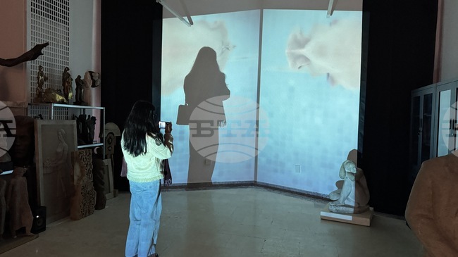 Проект на Искра Благоева и Валентина Шарра, посветен на женските ритуали и обреди, е показан в депото на казанлъшката Художествена галерия