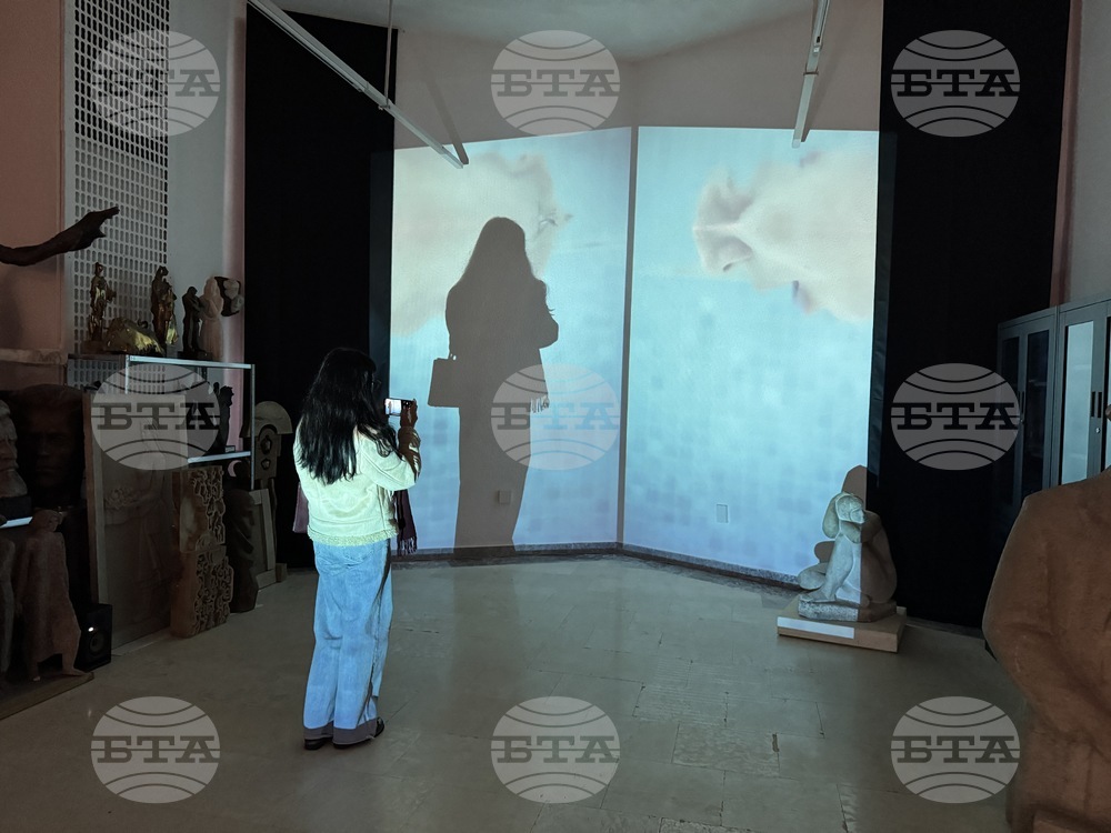 Проект на Искра Благоева и Валентина Шарра, посветен на женските ритуали и обреди, е показан в депото на казанлъшката Художествена галерия