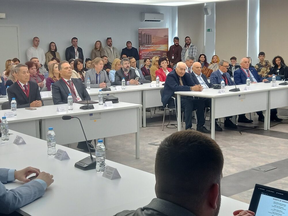 Академични и бизнес експерти от САЩ и Европа взеха участие в 72-та Международна научна конференция в УХТ - Пловдив