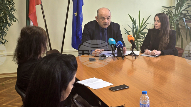 Цената на потребителската кошница се e повишила с 1 лев тази седмица до 101 лева, отчитат от ДКСБТ