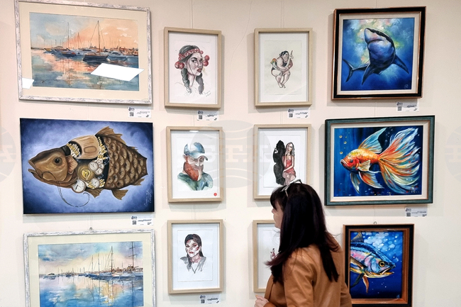  Варна - университет - изложба