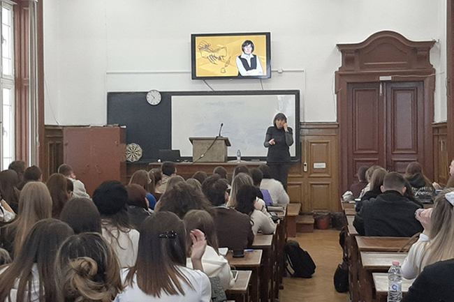 Студенти българисти и историци от Софийския университет се срещнаха със Здравка Евтимова и с Бойко Василев 