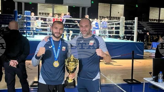 Благовест Неделчев спечели приза за най-добър състезател на боксовия турнур "Адем Яшари" в Косово