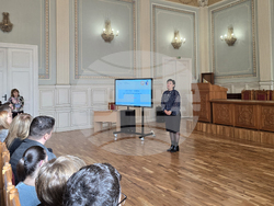 Свищов - Професионална държавна търговска гимназия „Димитър Хадживасилев“ - предприемачество