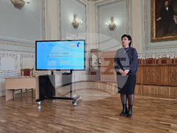 Свищов - Професионална държавна търговска гимназия „Димитър Хадживасилев“ - предприемачество