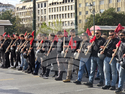 Гърция - годишнина от бунта в Атинската политехника - шествие