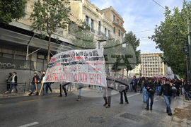 Гърция - годишнина от бунта в Атинската политехника - шествие