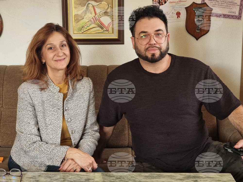  Премиерата на мюзикълния концерт "Звездно кабаре“ ще бъде на 25 ноември в Дома на културата в Кърджали