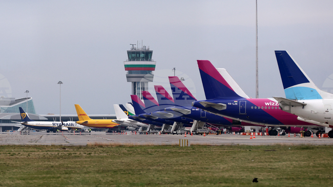Sofia Airport Runs Normally Again, after Strong Winds Disrupt Schedule on Sunday