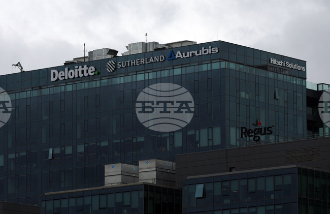 Bulgarian Businesses Cautiously Optimistic for 2026, Shows Survey Conducted before Draft Budget Release