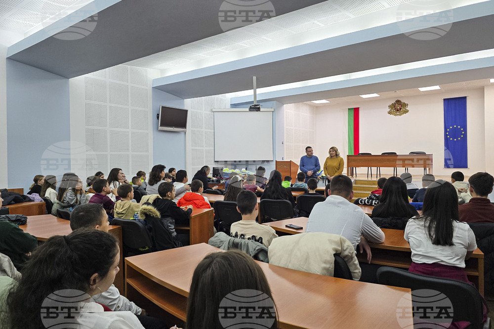 Свищов - награждаване - дете с добро сърце