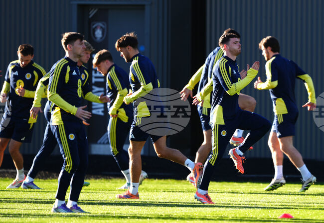 Шотландският национален отбор ще използва тренировъчна база в Шарлът за Световното първенство в САЩ