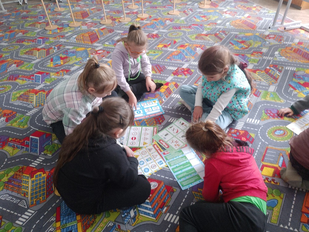 Инициативи за пътна безопасност се състояха в Ореховския лицей „Александър Павлов Малинов“ в Украйна