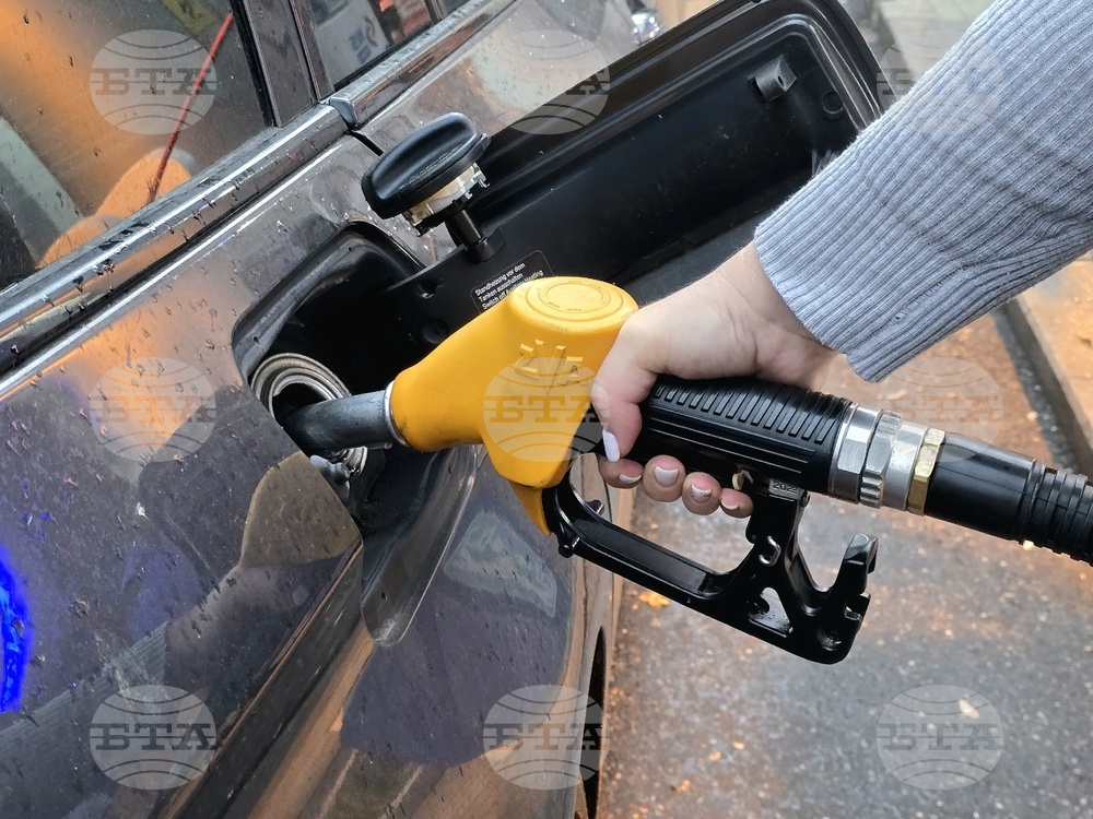 No Queues Yet as Serbia Nears Fuel-Supply Crisis