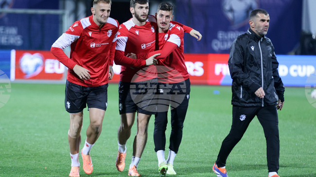 "Трябва да излезем срещу България позитивни, всеки мач за националния отбор е важен", мотивира се нападателят на Грузия Буду Зивзивадзе