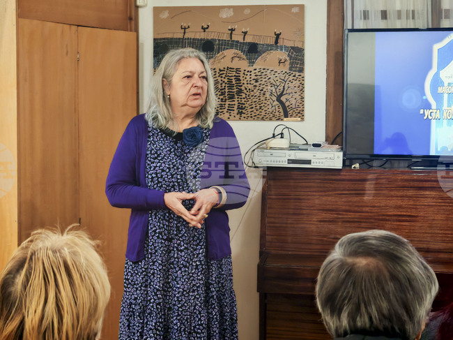 Севлиево - изложба - Колю Фичето
