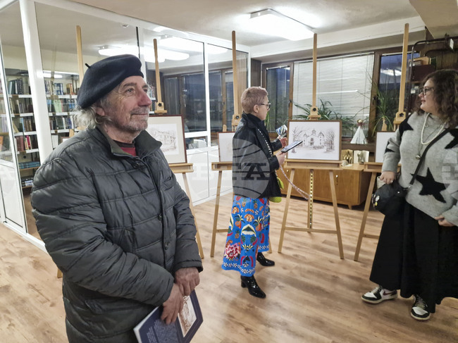 Търговище - „Чарът на старите сгради” - каталог - представяне