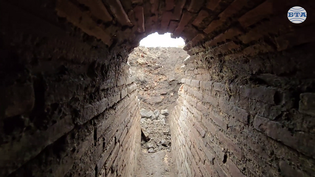 Археолози откриха част от подземната инфраструктура на римските терми в Рациария край видинското с. Арчар