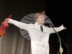 Ямбол - концерт-спектакъл - празник на Езиковата гимназия