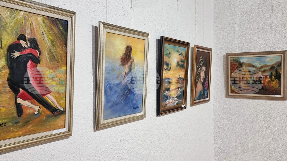 Смолян - Нина Пишинова - изложба