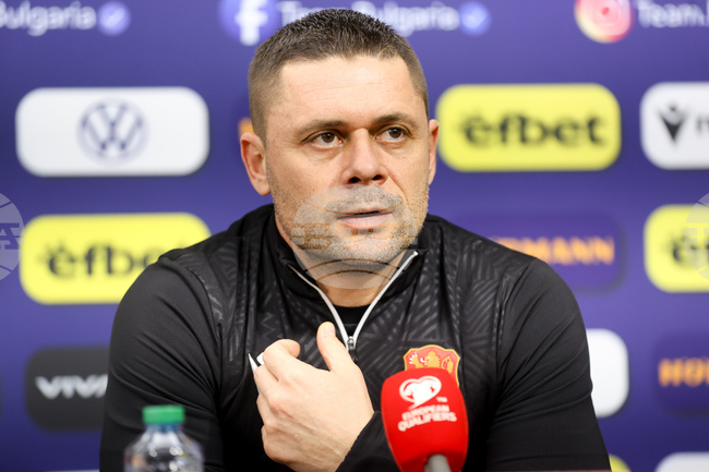 Футбол - национален отбор - пресконференция - Александър Димитров