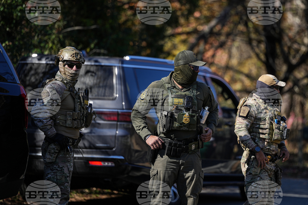 Имиграционните служби на САЩ арестуваха над 130 души в град Шарлът, Северна Каролина, през първите дни от мащабната си акция 