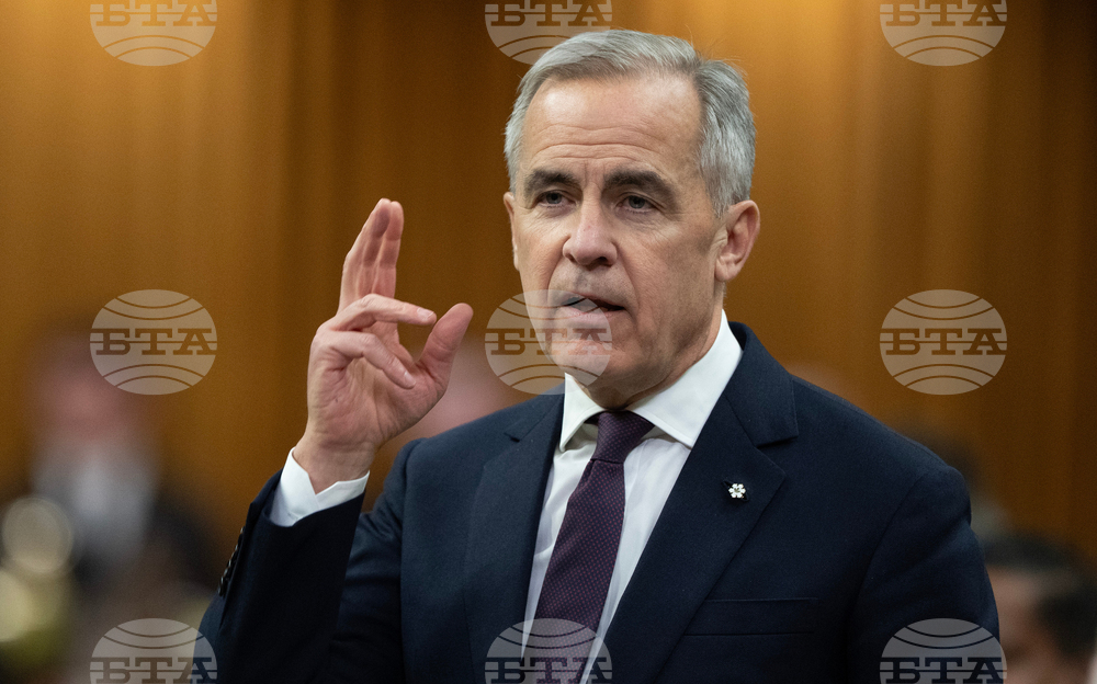 Премиерът на Канада премина успешно през ключово гласуване на първия си бюджет